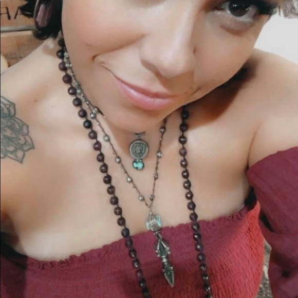 Meet your Posher, Gayle - Picture 3 of 13